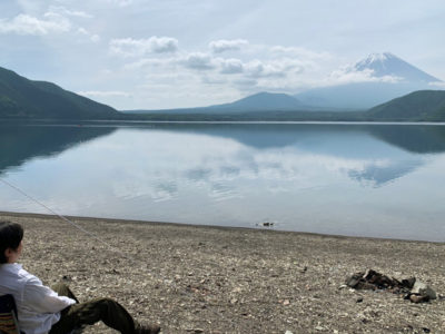 本栖湖からの富士山