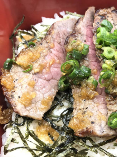 美味しいソースをかけて